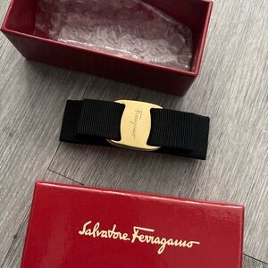 Salvatore Ferragamo brand new in box Black & Gold Hair Clip made in Italy